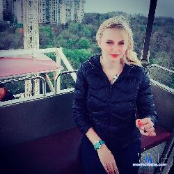 Victoriaa23 stripchat livecam performer profile