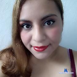 Karoline_GG stripchat livecam performer profile