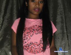 NACHILLA stripchat livecam performer profile