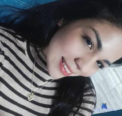 ariana_love12 stripchat livecam performer profile