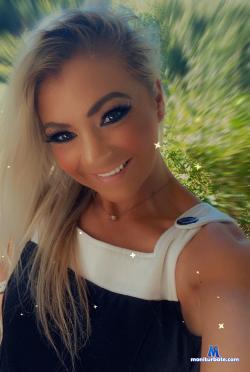 SexyAssMilfy stripchat livecam performer profile