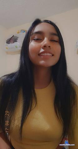 Daniela_mariaa stripchat livecam performer profile