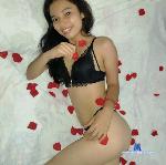SharlotteRosi stripchat livecam show performer room profile