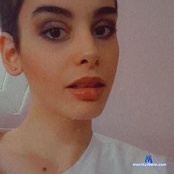 MazikeenQueen stripchat livecam performer profile