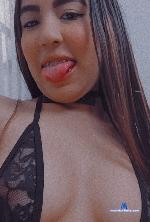 KellyJhons stripchat livecam show performer room profile