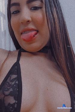 KellyJhons stripchat livecam performer profile