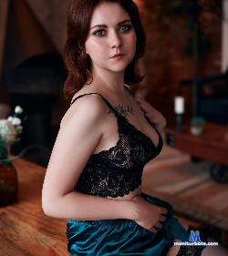 Bella-Hix stripchat livecam performer profile