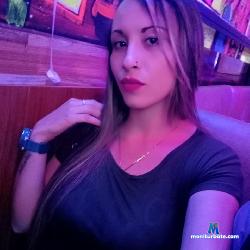carine_milf89 stripchat livecam performer profile