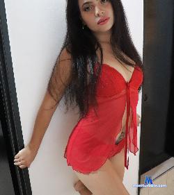 sarakaisy stripchat livecam performer profile