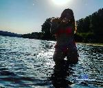 Sunny-Sparks stripchat livecam show performer room profile
