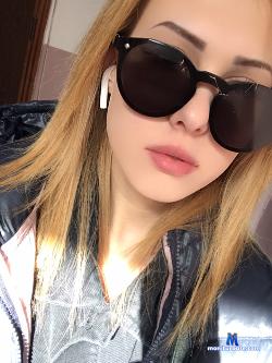 blossomDaisy stripchat livecam performer profile