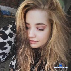 Teasing-Girl stripchat livecam performer profile