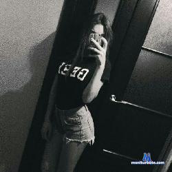 LinaMeyli stripchat livecam performer profile