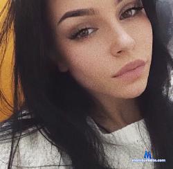 Tashikimora stripchat livecam performer profile