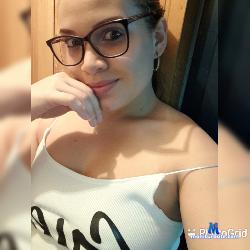 Viiolet_xxx stripchat livecam performer profile