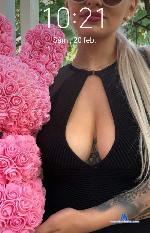 rebyrose stripchat livecam show performer room profile