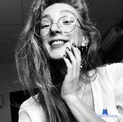 JullNek2 stripchat livecam performer profile