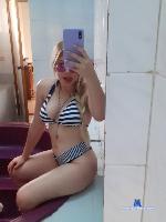 beberlyevans stripchat livecam show performer room profile