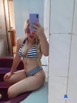 beberlyevans stripchat livecam performer profile