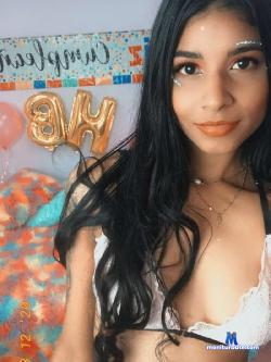 emma__lovely stripchat livecam performer profile