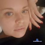 EllieTaylor stripchat livecam show performer room profile