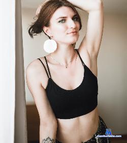 Roxy_Fox stripchat livecam performer profile