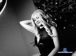 raizagaetana stripchat livecam performer profile