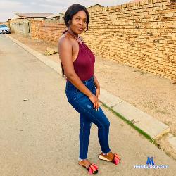 chocslenderxx stripchat livecam performer profile