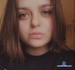 Tina_Lo stripchat livecam performer profile