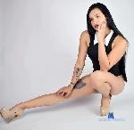 irina_leon stripchat livecam show performer room profile