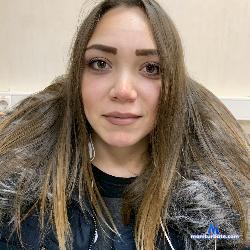 ChloeLillyy stripchat livecam performer profile