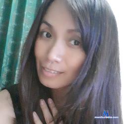 hotthaisquirt stripchat livecam performer profile