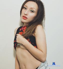 MartinaAdams stripchat livecam performer profile