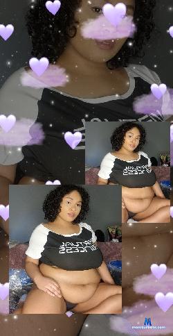 TasteeKitty stripchat livecam performer profile