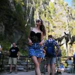 lovikiviki stripchat livecam show performer room profile