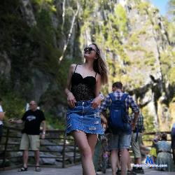 lovikiviki stripchat livecam performer profile