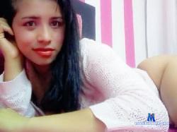 sara_madisom stripchat livecam performer profile
