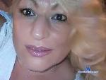 bon_aventura stripchat livecam show performer room profile