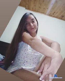 annie_cherry09 stripchat livecam performer profile