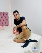 sexy_couple_and_very_hot stripchat livecam show performer room profile