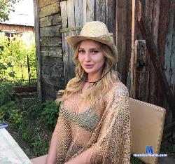 SolarSize stripchat livecam performer profile