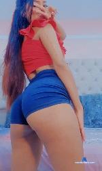 emiliany_ stripchat livecam show performer room profile