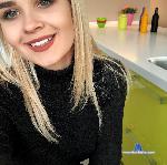 karrolina77 stripchat livecam show performer room profile