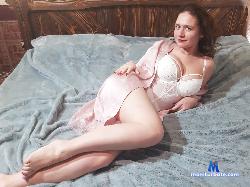 Redhelen stripchat livecam performer profile