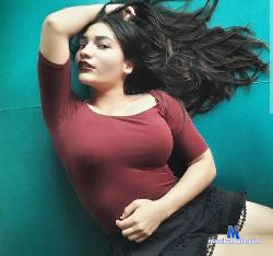 axelymissixxx stripchat livecam performer profile