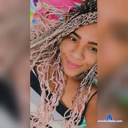 Cahemma stripchat livecam performer profile