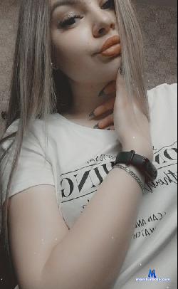 Lynne_Wells stripchat livecam performer profile