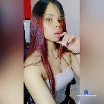 Keila-Hott stripchat livecam show performer room profile