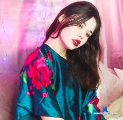 shawtylildoll stripchat livecam performer profile