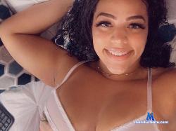 amoraaah stripchat livecam performer profile